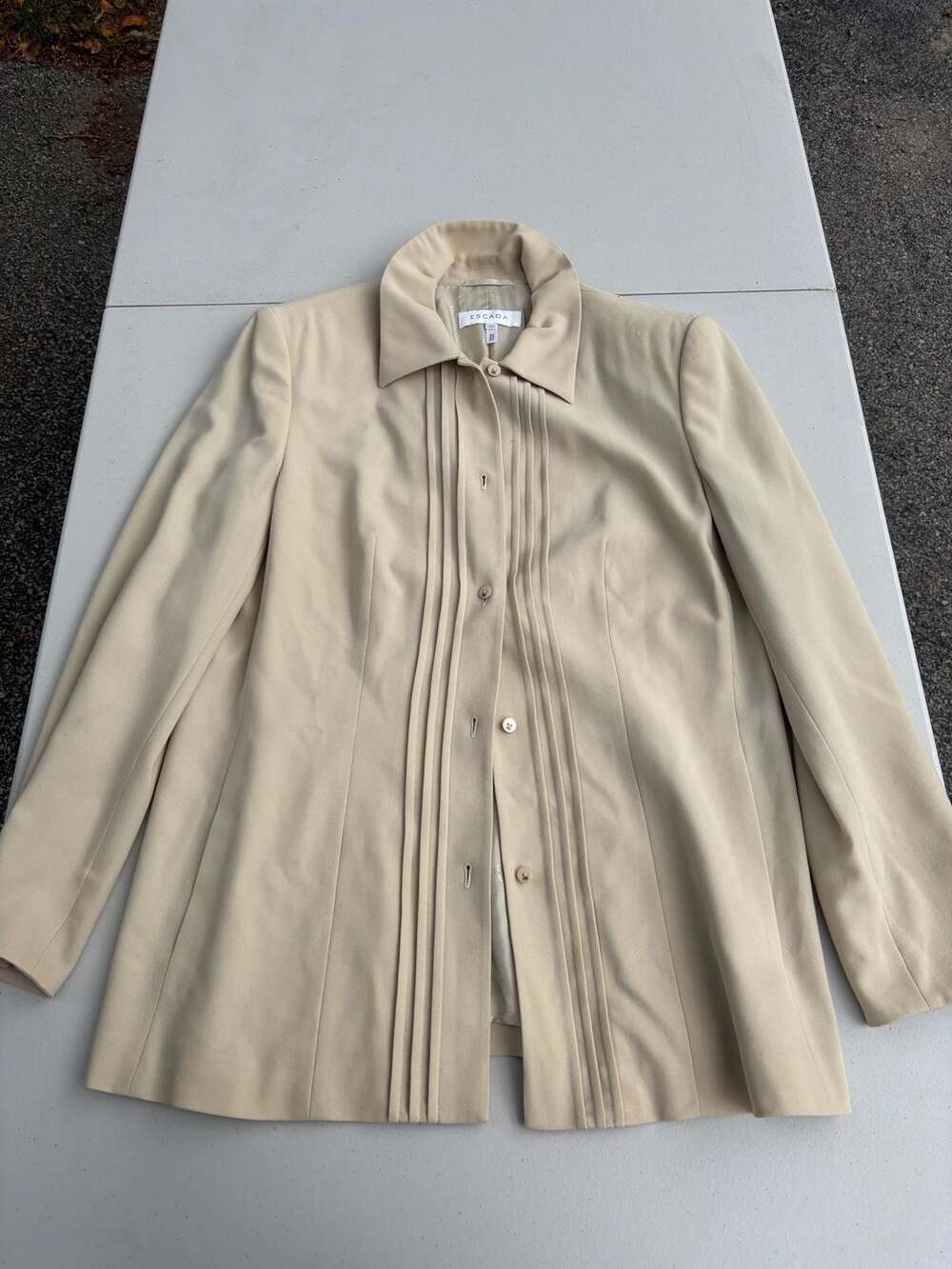 Vintage Escada Blazer Size 42 Cream Pintuck Button-Up Jacket